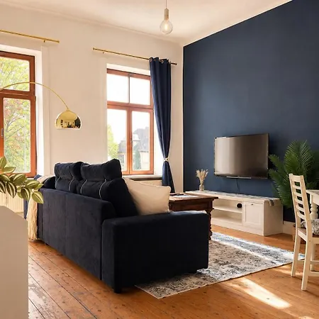 Apartmán Familienfreundliches Zentrales Altbau-apartment Mit Kostenlosen Parkmoeglichkeiten