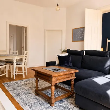 Apartmán Familienfreundliches Zentrales Altbau-apartment Mit Kostenlosen Parkmoeglichkeiten Wißmar