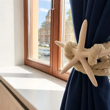 Apartmán Familienfreundliches Zentrales Altbau-apartment Mit Kostenlosen Parkmoeglichkeiten *
