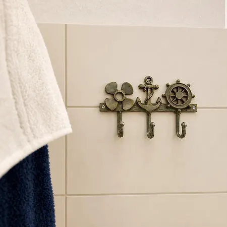 Familienfreundliches Zentrales Altbau-apartment Mit Kostenlosen Parkmoeglichkeiten * Wißmar